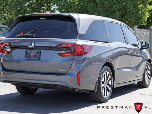Used 2025 Honda Odyssey EX-L image 18