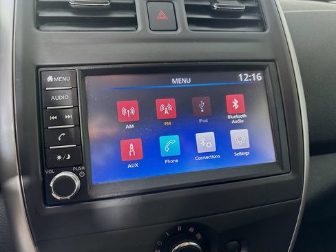 Used 2019 Nissan Versa SV FWD image 14