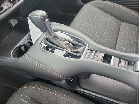 Used 2024 Honda HR-V Sport image 31
