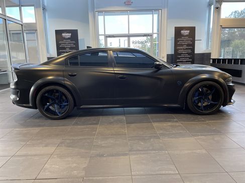 Used 2021 Dodge Charger SRT Hellcat RWD image 14