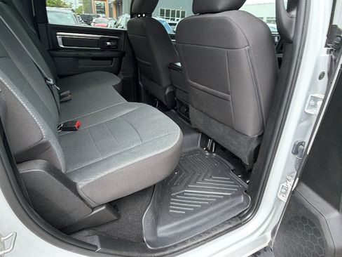Used 2024 RAM 1500 Warlock AWD/4WD image 21