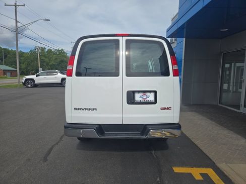 Certified 2025 GMC Savana 2500 w/ Driver Convenience Package RWD image 5
