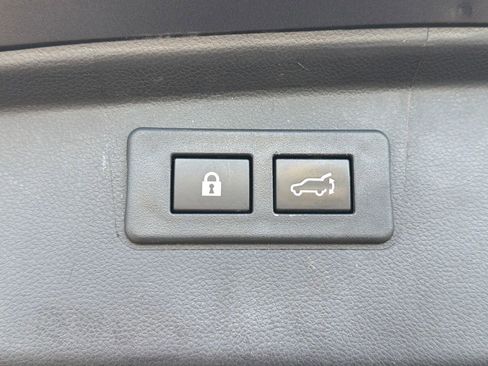 Used 2022 Subaru Outback Limited image 35