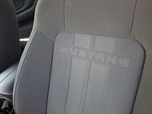 Used 2019 Ford Mustang GT RWD image 24