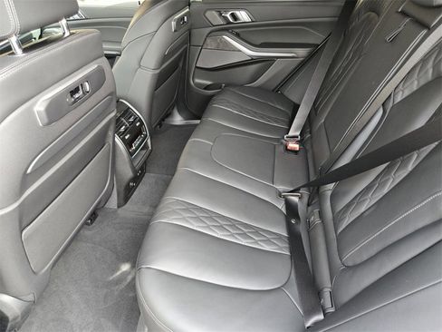 New 2026 BMW X5 xDrive50e w/ Executive Package image 29