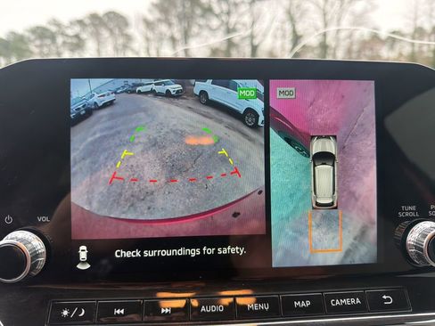 Used 2024 Mitsubishi Outlander SEL image 19