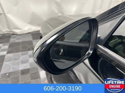 Used 2025 Honda Accord SE image 9