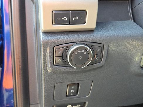 Used 2022 Ford F350 Lariat AWD/4WD image 25