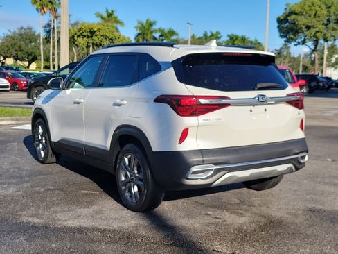 Used 2021 Kia Seltos S image 6