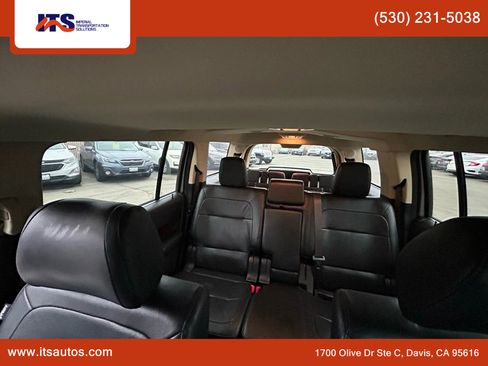Used 2018 Ford Flex Limited image 17