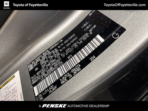 Used 2024 Lexus GX 550 w/ Cold Area Package image 37