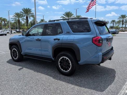 Certified 2025 Toyota 4Runner TRD Off-Road Premium AWD/4WD image 6
