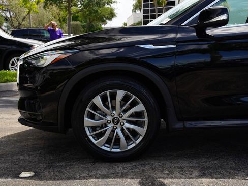 Used 2023 INFINITI QX50 Luxe image 12