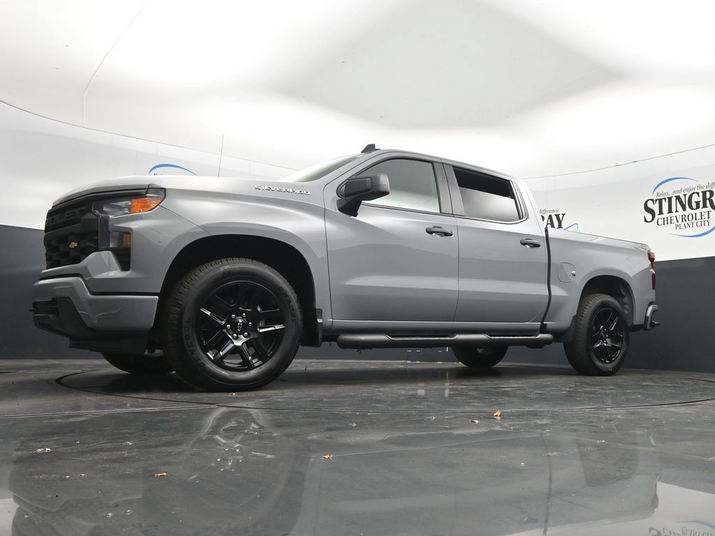 Certified 2025 Chevrolet Silverado 1500 Custom RWD image 28