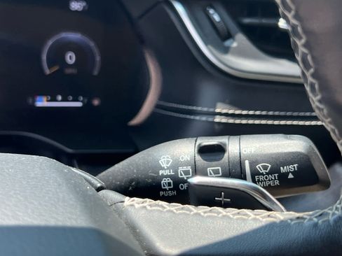 Used 2021 Jeep Grand Cherokee L Limited image 28