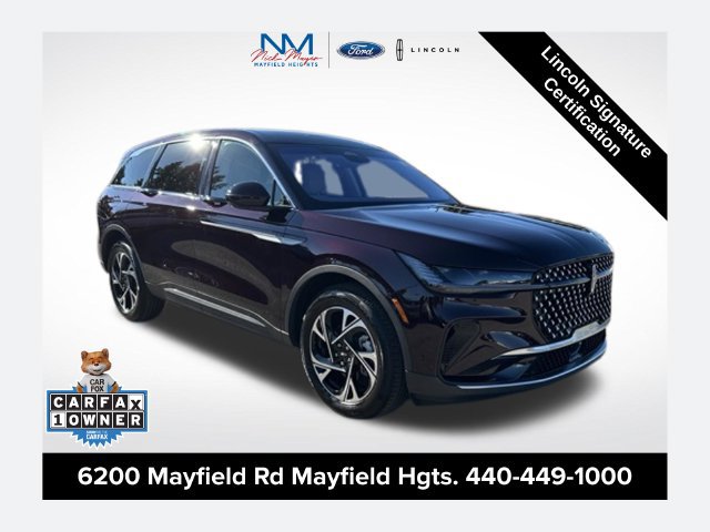 Used 2024 Lincoln Nautilus Premier AWD/4WD image 1