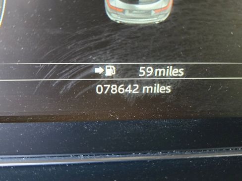 Used 2020 Jaguar E-PACE R-Dynamic S image 26