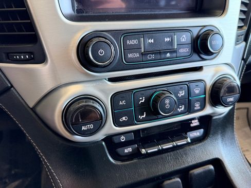 Used 2018 GMC Yukon SLE w/ HD Trailering Package image 13