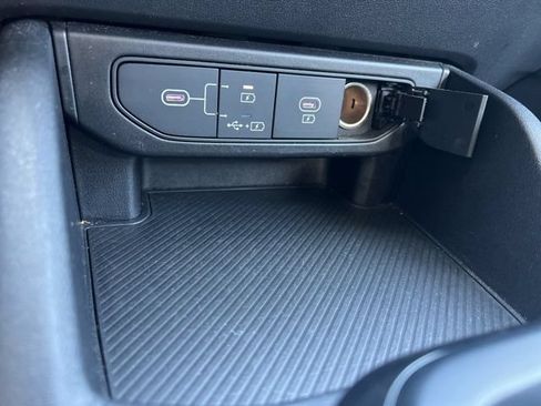 Used 2025 Kia K4 FWD image 18