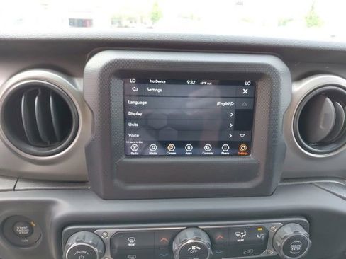 Used 2021 Jeep Wrangler Sport AWD/4WD image 22