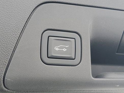 Certified 2023 Buick Envision Essence image 9