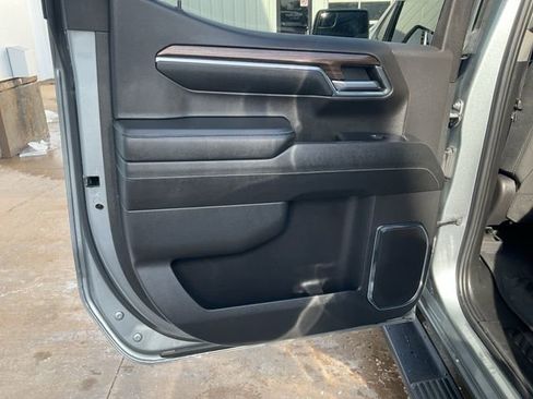 Used 2024 Chevrolet Silverado 1500 RST image 22