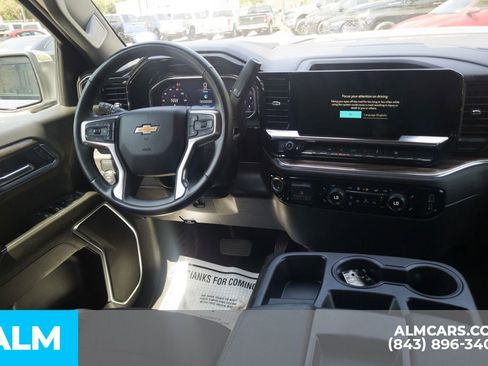 Used 2025 Chevrolet Silverado 1500 LT RWD image 23