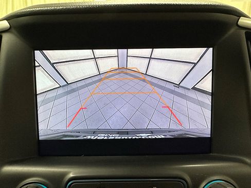 Used 2019 GMC Terrain SLT w/ GMC Pro Grade Package image 27