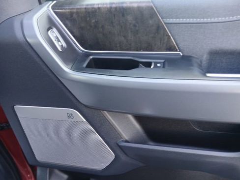 Used 2021 Ford F150 Lariat w/ Equipment Group 502A High AWD/4WD image 16