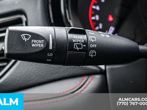 Used 2024 Dodge Durango GT image 35