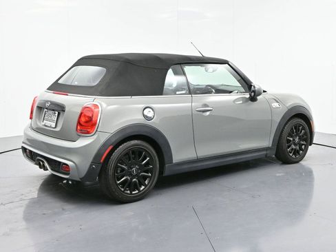 Used 2019 MINI Cooper S image 7
