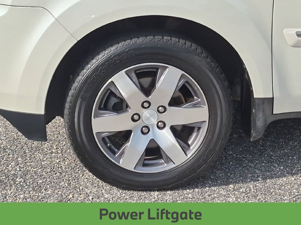 Used 2015 Honda Pilot Touring image 12