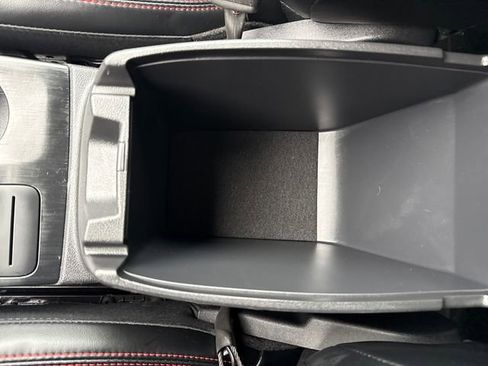 Used 2025 Ford Escape ST-Line image 24