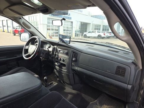 Used 2005 Dodge Ram 1500 Truck SLT w/ Trailer Tow Group image 10