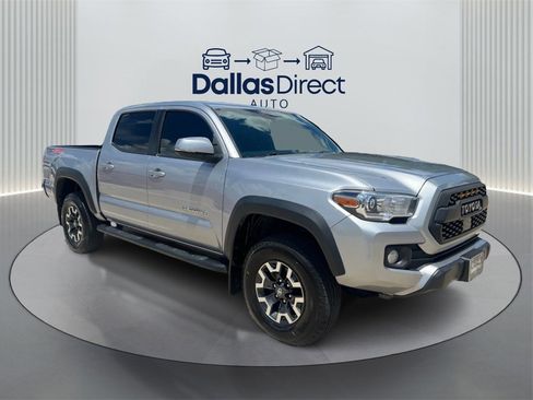 Used 2020 Toyota Tacoma TRD Off-Road image 1