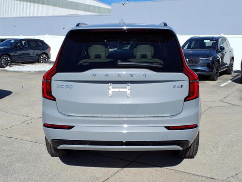 New 2026 Volvo XC90 B6 Ultra w/ Protection Package Premier image 6