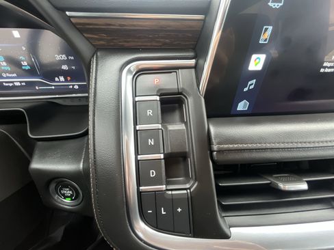 Used 2022 Chevrolet Tahoe High Country w/ Max Trailering Package image 16