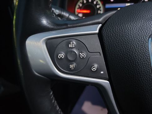 Used 2019 GMC Terrain SLT w/ Preferred Package image 18