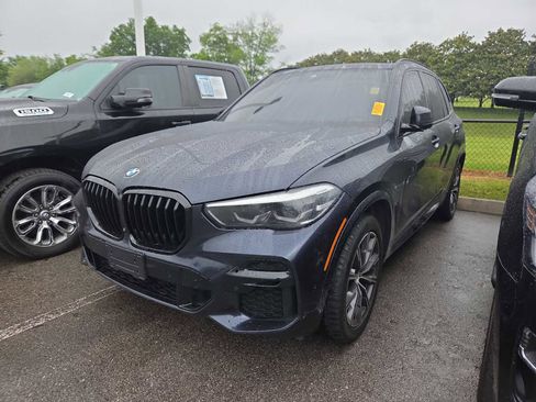 Used 2022 BMW X5 M50i w/ Premium Package AWD/4WD image 9