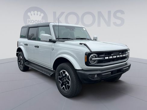 New 2026 Ford Bronco Outer Banks AWD/4WD image 10