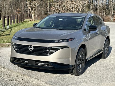 New 2026 Nissan Murano Platinum w/ Technology Package AWD/4WD image 1