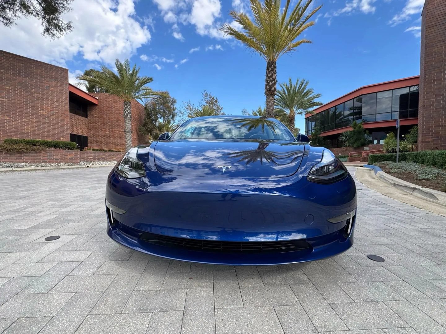Used 2023 Tesla Model 3 Performance AWD/4WD image 2