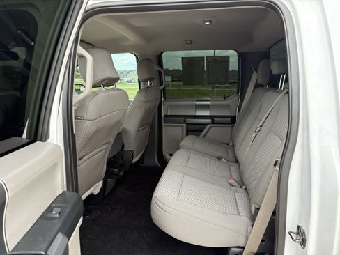 Used 2016 Ford F150 XLT w/ Equipment Group 301A Mid image 8