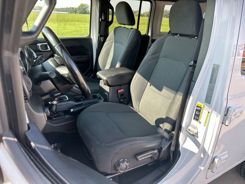 Used 2020 Jeep Wrangler Unlimited Sport S image 11