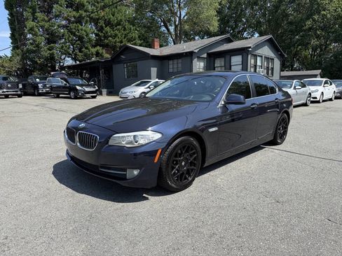 Used 2013 BMW 528i xDrive Sedan AWD/4WD image 2