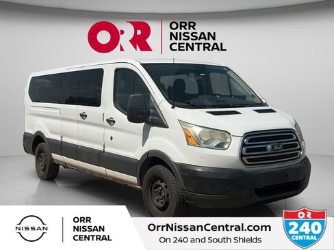 Used 2015 Ford Transit 350 XLT RWD image 3