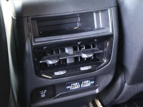 Used 2024 Jeep Grand Cherokee Altitude AWD/4WD image 23