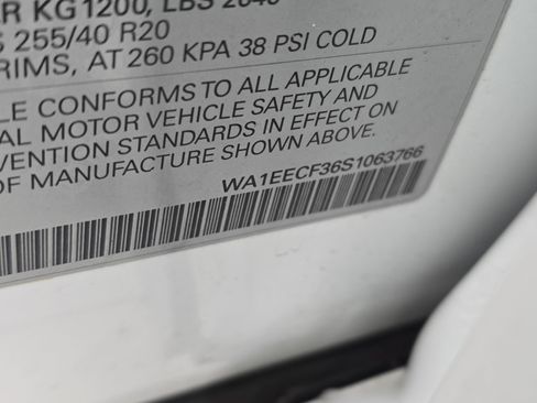 Used 2025 Audi Q3 2.0T Premium Plus w/ Premium Plus Package image 36