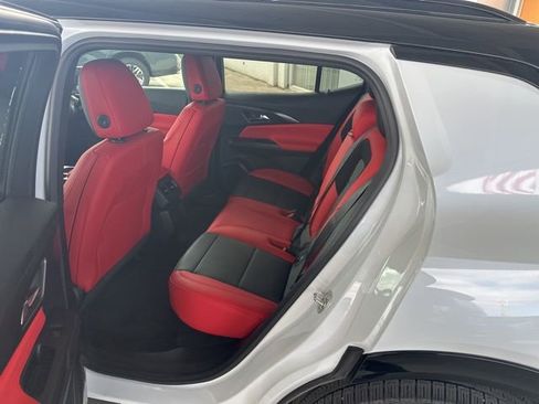 New 2026 Chevrolet Equinox EV RS image 22