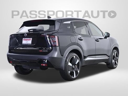Certified 2025 Nissan Kicks SR AWD/4WD image 8